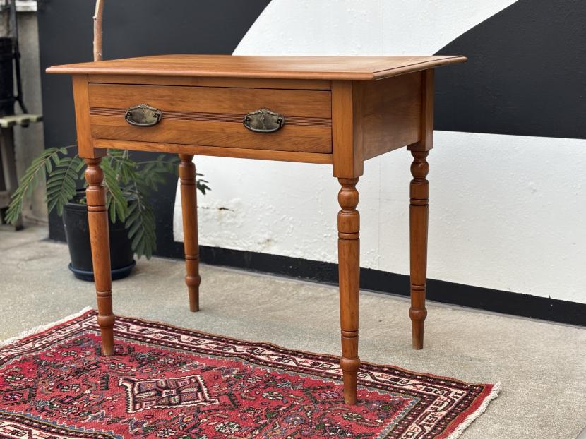 フランスアンティーク　木製テーブル