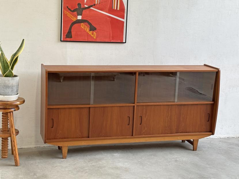 イギリスヴィンテージ ガラスキャビネット