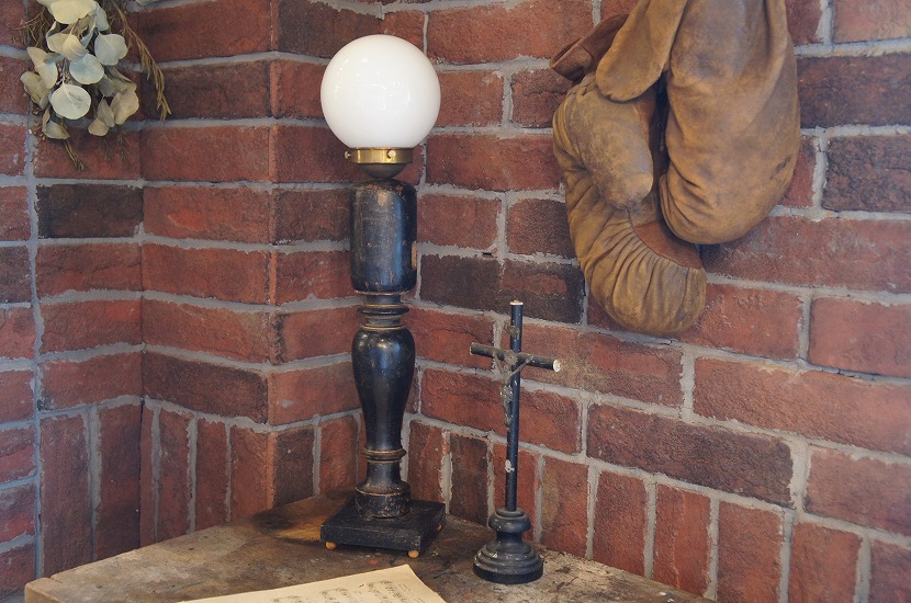アンティーク　木製燭台テーブルランプ