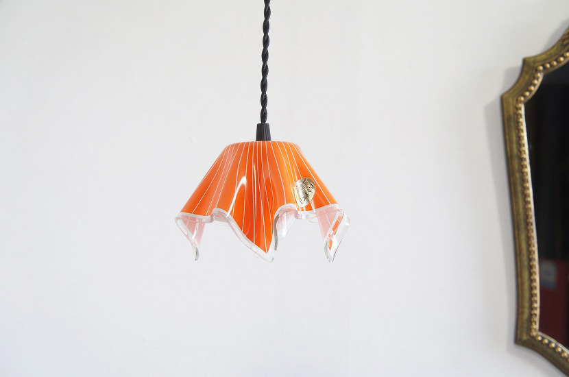 イギリスヴィンテージ　ハンカチ花瓶 ミニペンダントランプ(オレンジ)①