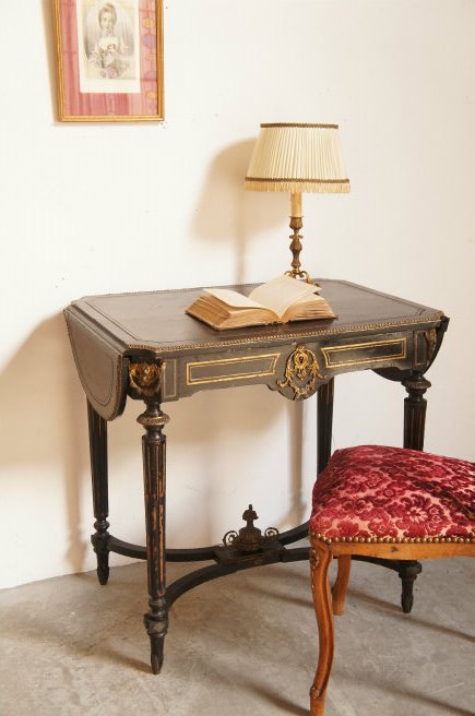 19世紀ナポレオン3世様式 フランスアンティーク ナポレオンバタフライテーブル