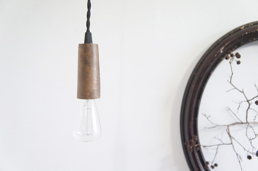 フランスヴィンテージ　ウッドソケットランプ