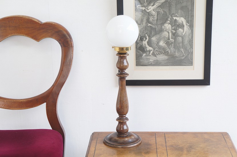 フランスアンティーク　木製燭台テーブルランプ