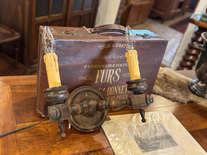 フランスアンティーク 2灯 ブラケットランプ ②