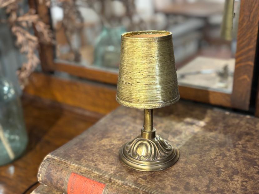 フランスアンティーク テーブルランプ