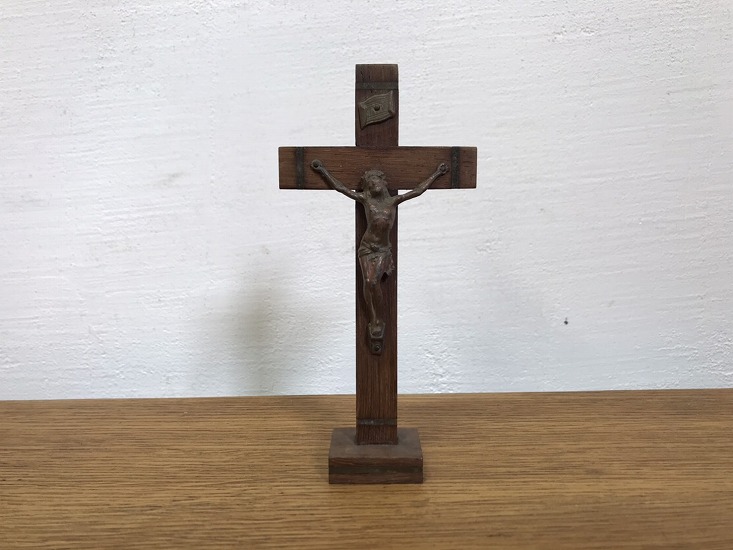 フランスアンティーク　十字架キリスト像