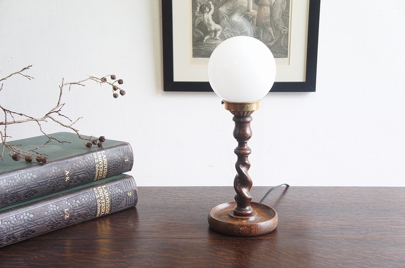 イギリスアンティーク　木製燭台テーブルランプ　B-①