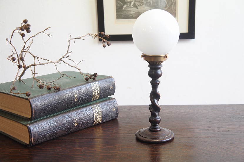 イギリスアンティーク　木製燭台テーブルランプ C-②