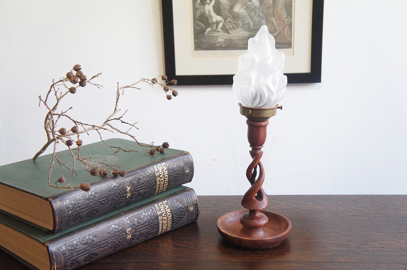 イギリスアンティーク　木製燭台テーブルランプ D-②