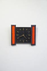 フランスヴィンテージ　アイアン×タイル製ウォールクロック