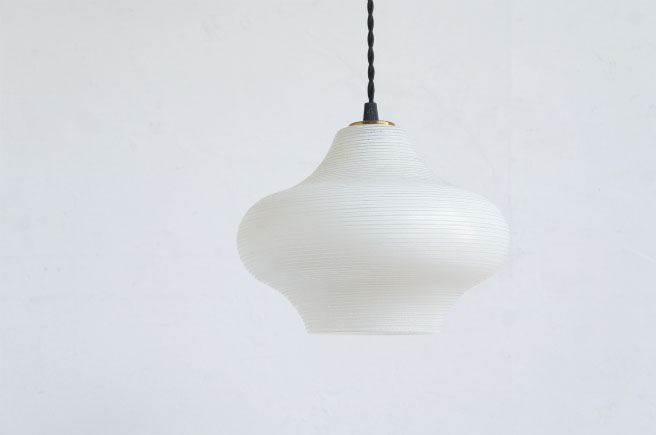 イギリスミッドセンチュリー　ヴィンテージペンダントランプ