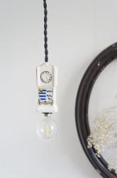 UPCYCLE- イギリスアンティーク クレステッドチャイナ ペンダントランプ