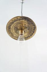 イギリスアンティーク　真鍮製　見上げるランプ ①