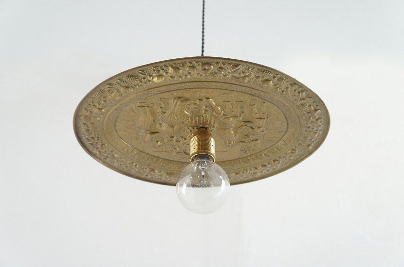 イギリスアンティーク　真鍮製　見上げるランプ ③