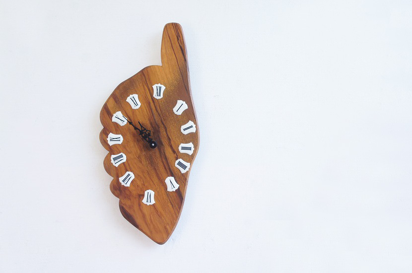 フランスヴィンテージ　ソリッドウッドクロック