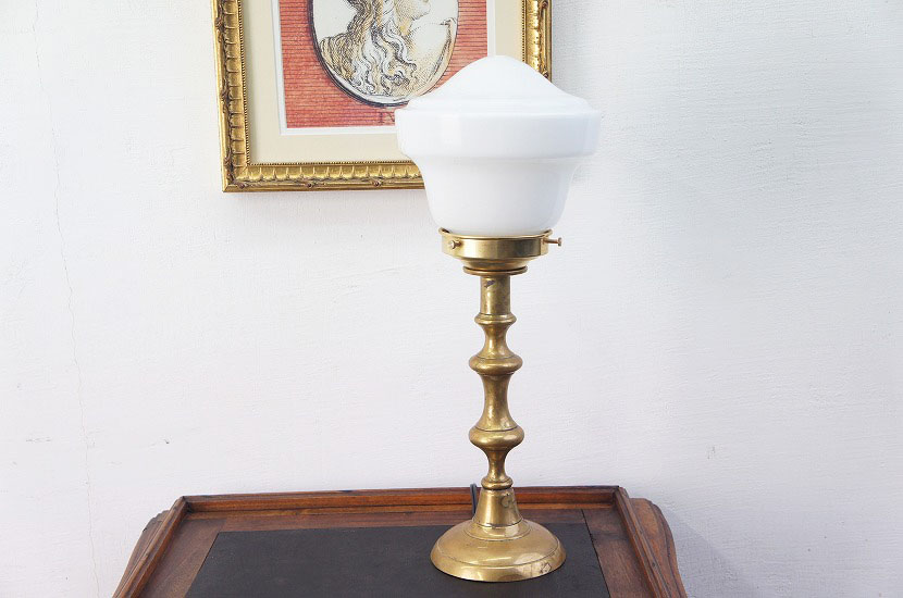 フランスアンティーク　真鍮製 燭台テーブルランプ　D