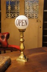 フランスアンティーク　真鍮製 燭台 OPENサインテーブルランプ