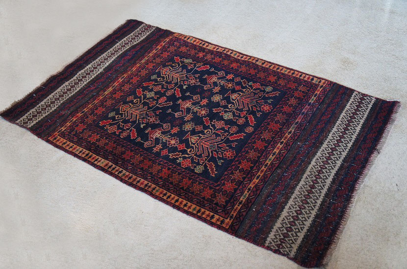 バルーチ族 サルファラーズ トライバルラグ 133cm×81㎝