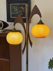 アメリカヴィンテージ　ミッドセンチュリーモダン2灯フロアランプ