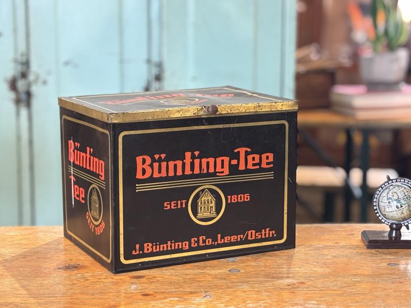 ドイツアンティーク　Bünting Tee ブリキ缶
