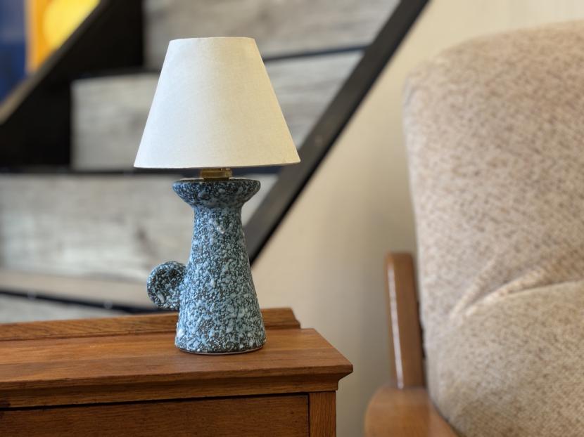 フレンチミッドセンチュリー　モダンテーブルランプ