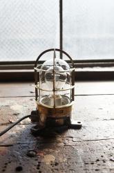 ヴィンテージ インダストリアル ガードブラケットランプ　④　