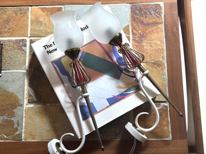 フレンチミッドセンチュリー　モダンブラケットランプ A