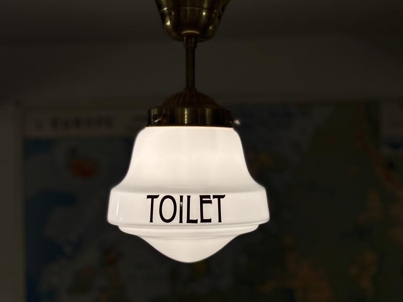 MIDWAY スクールハウス TOILETランプ