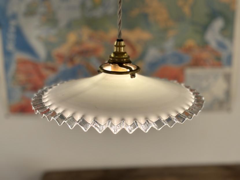フランスアンティーク　フリルシェードペンダントランプ C