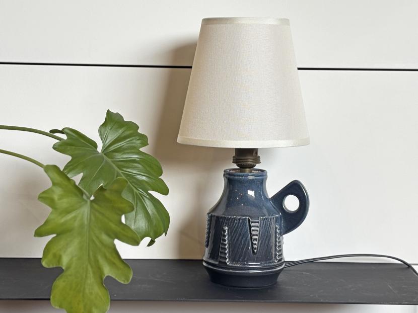 ミッドセンチュリー　ヴィンテージモダンテーブルランプ