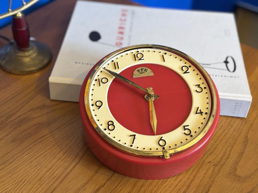 フランス ヴィンテージ FFR社製 ウォールクロック