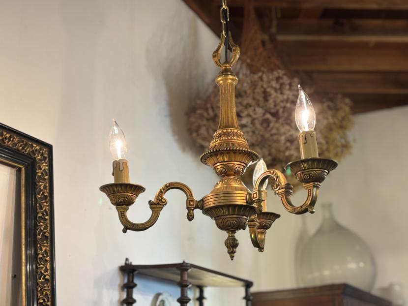 フランスアンティーク 3灯シャンデリア