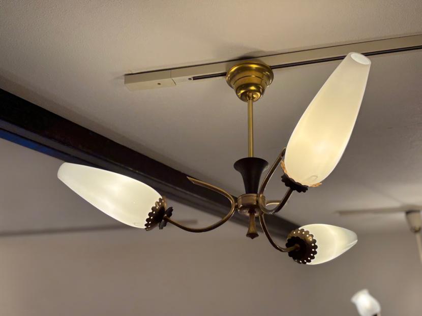 フレンチミッドセンチュリー ヴィンテージ 3灯シャンデリア