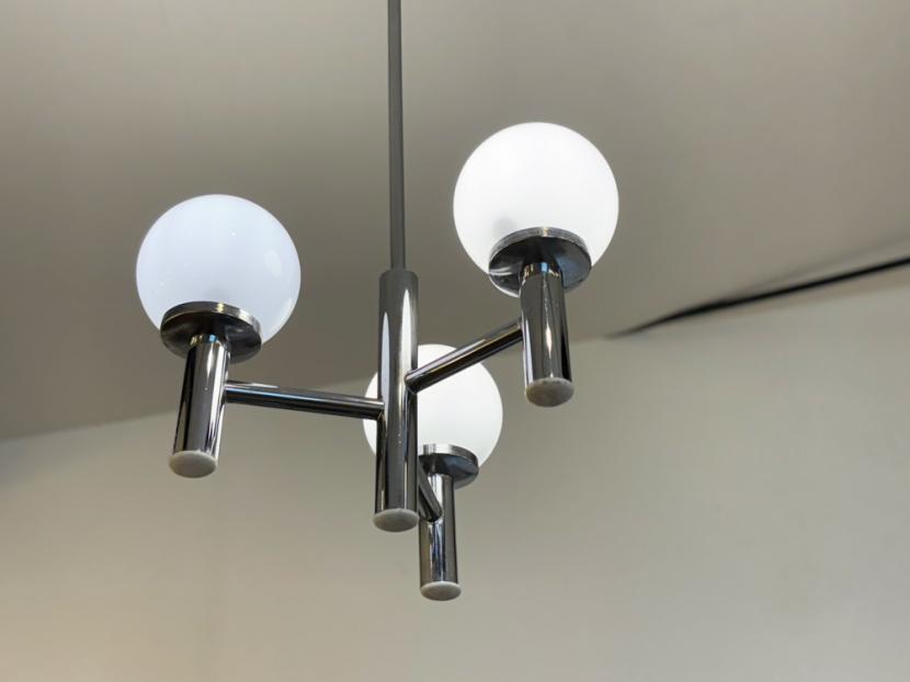 フレンチミッドセンチュリー スペースエイジ 3灯シャンデリア