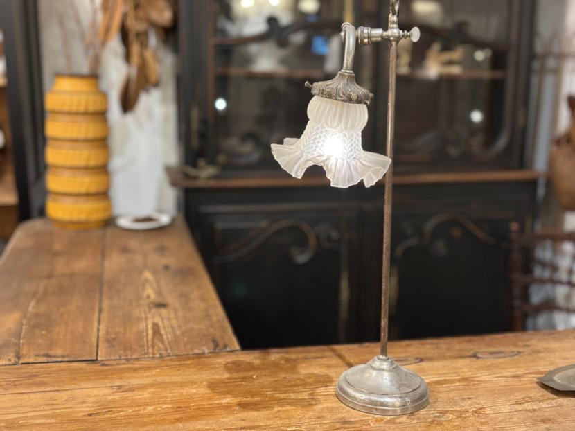 フランスアンティーク ニッケルシルバー テーブルランプ