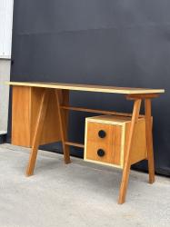 ヴィンテージ　モダンデスク