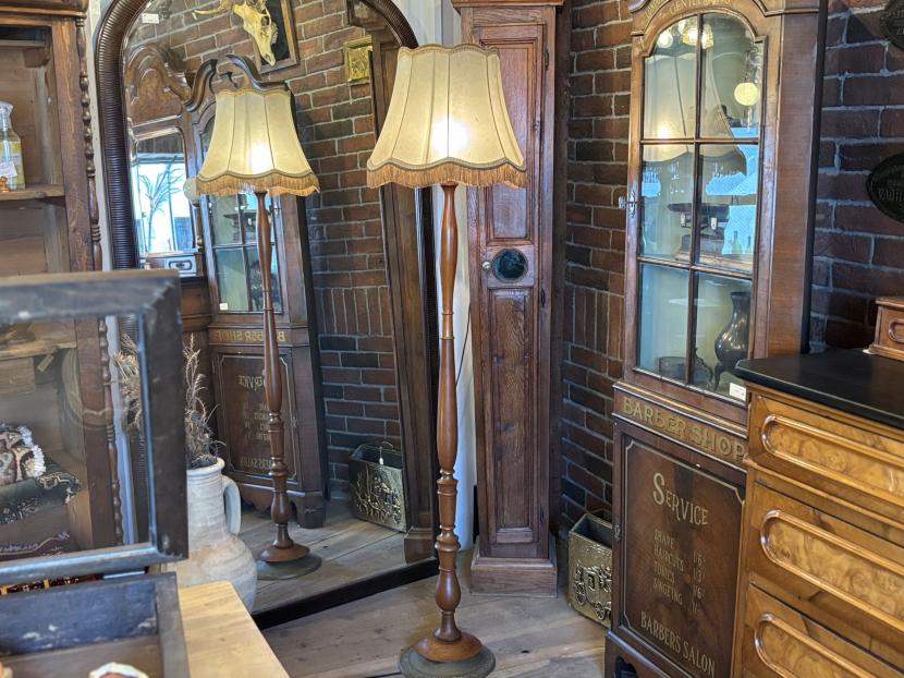 フランスアンティーク　フロアランプ