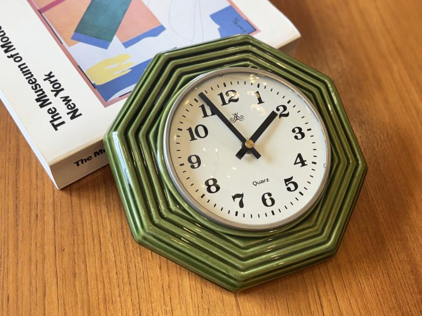 ドイツヴィンテージMEISTER ANKER 陶器製ウォールクロック