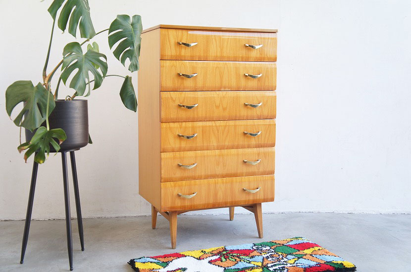 イギリスヴィンテージ　meredew チェスト