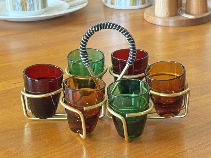 フレンチミッドセンチュリー　ヴィンテージ　ショットグラスセット/ホルダー付き