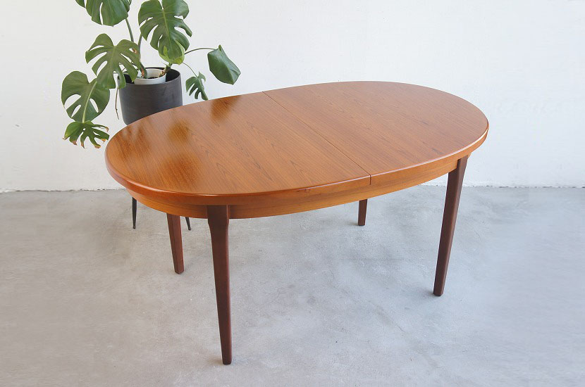 イギリス ミッドセンチュリー エクステンションダイニングテーブル