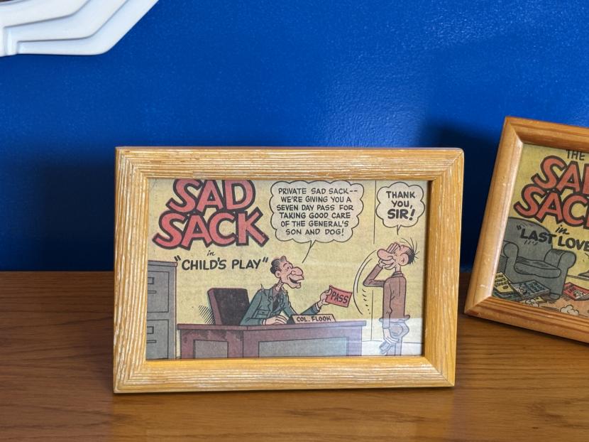 ヴィンテージコミック額装アート「Sad Sack」スタンドタイプ
