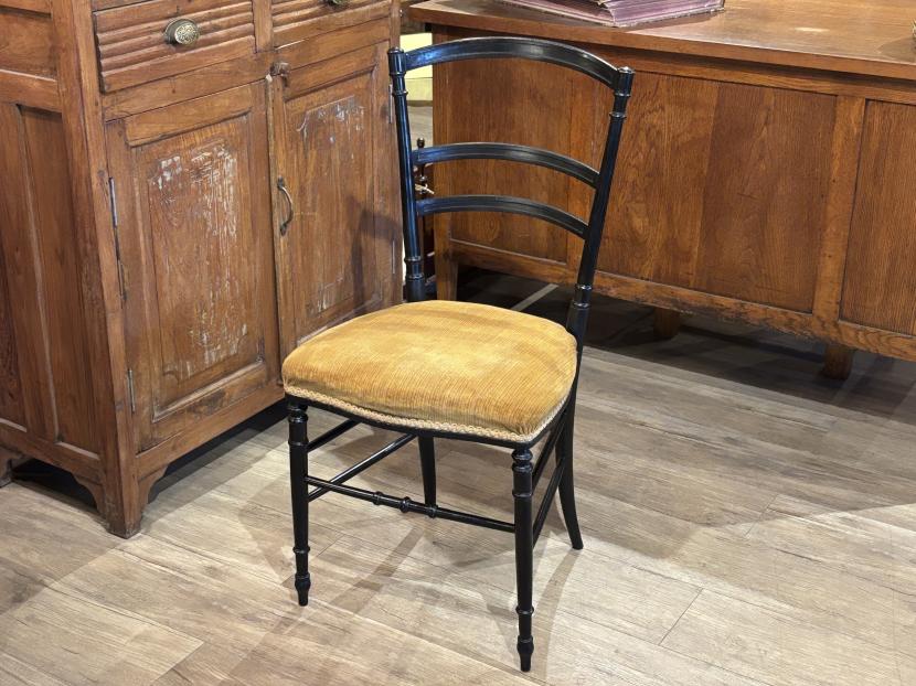 フランスアンティーク　19世紀ナポレオンチェア