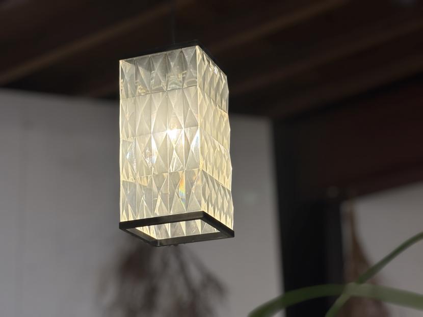 フレンチミッドセンチュリー ルーサイト ペンダントランプ