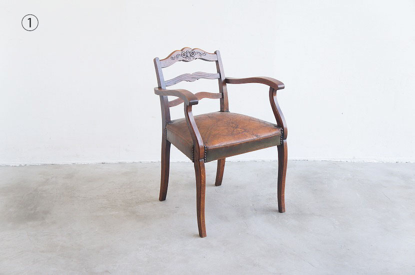 フランスアンティーク レザーアームチェア ①