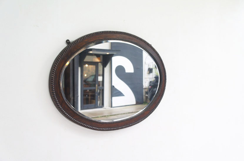 イギリスアンティーク　オーバルミラー