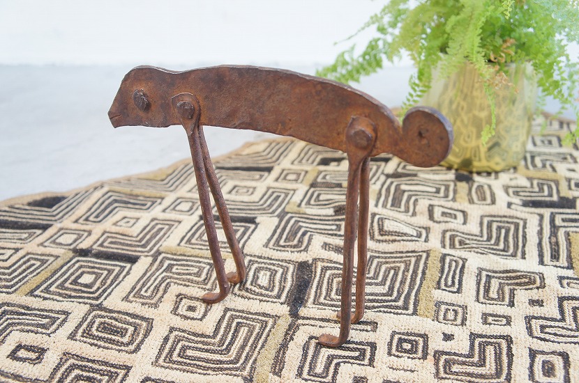 HOMEWARD [ホームワード] / アフリカ ブルキナファソ ロビ族