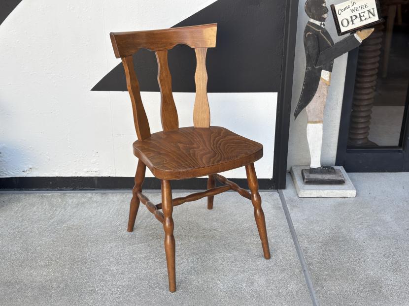 フランスヴィンテージ　Baumann製 木製チェア ③