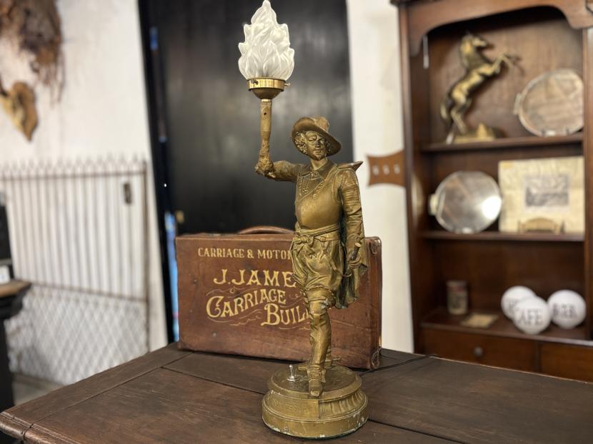 フランス アンティーク DON CESAR トーチテーブルランプ