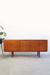 イギリスヴィンテージ サイドボード